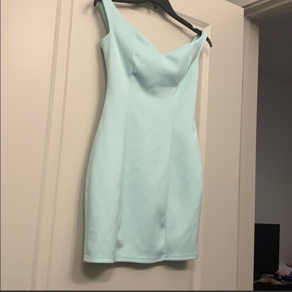 Listing for Shawna